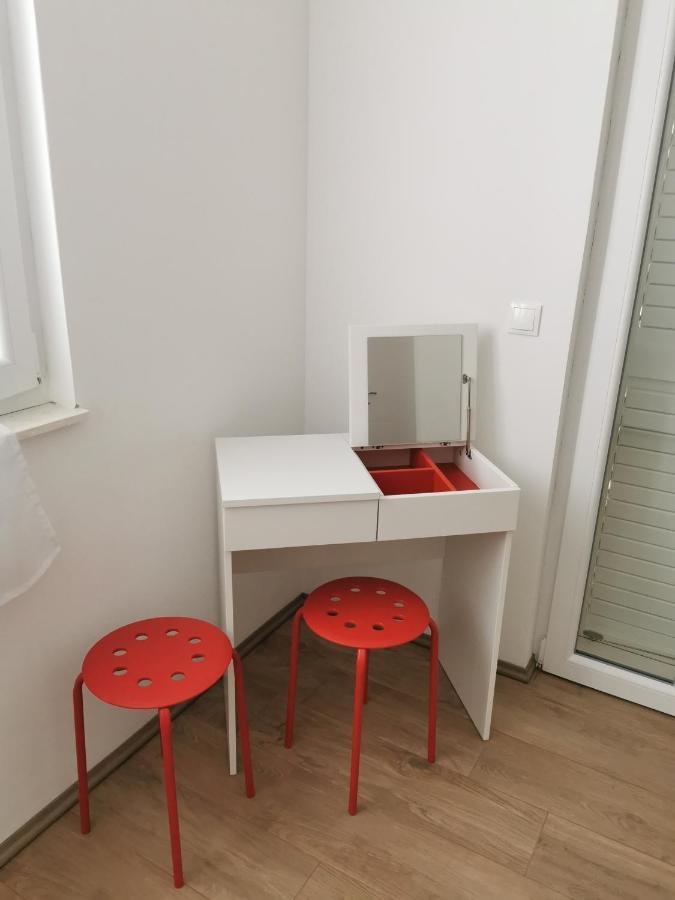 Apartmani Kronjac Milna  Exterior photo